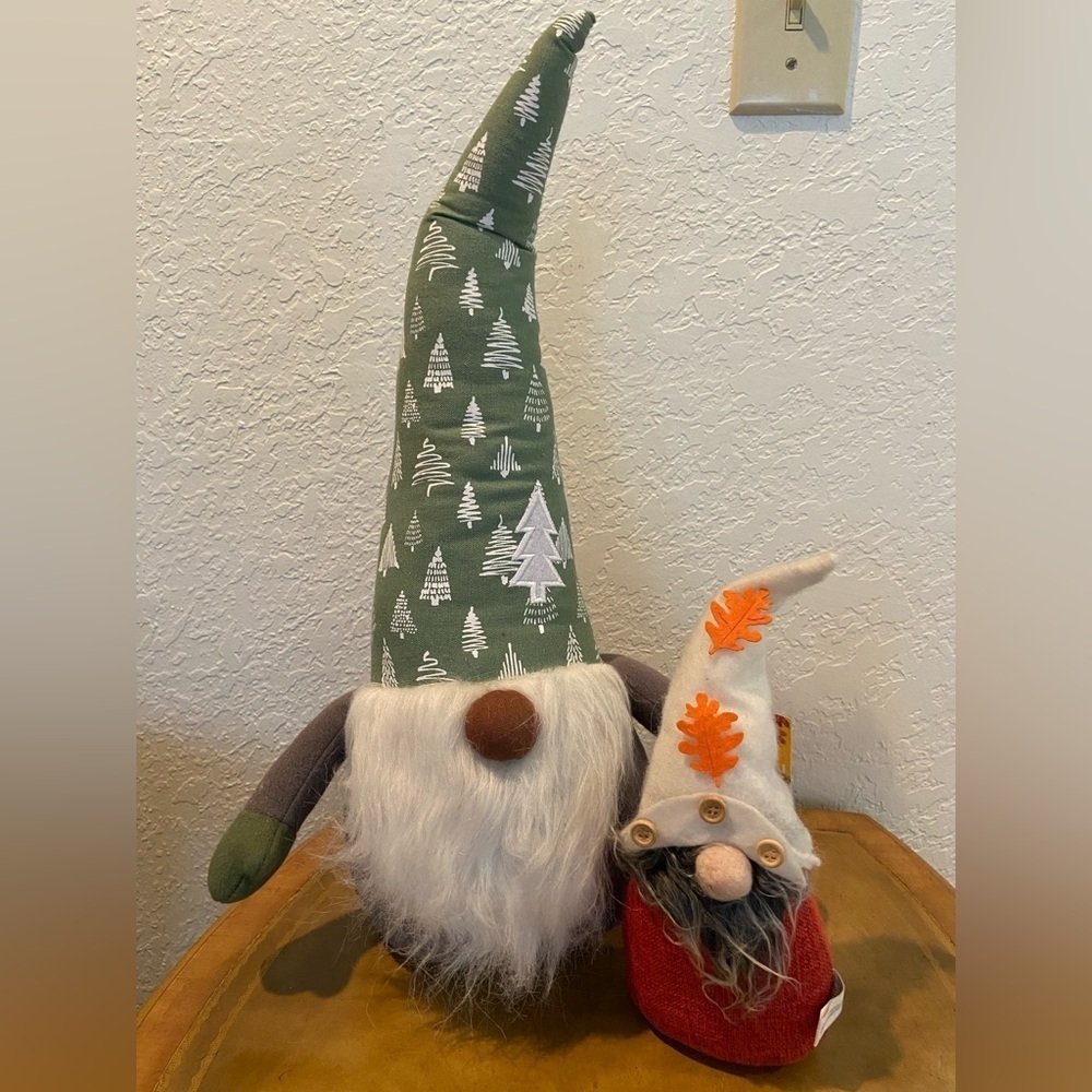🩵 Lot of 2 Decorative Plush GNOMES Autumn Winter